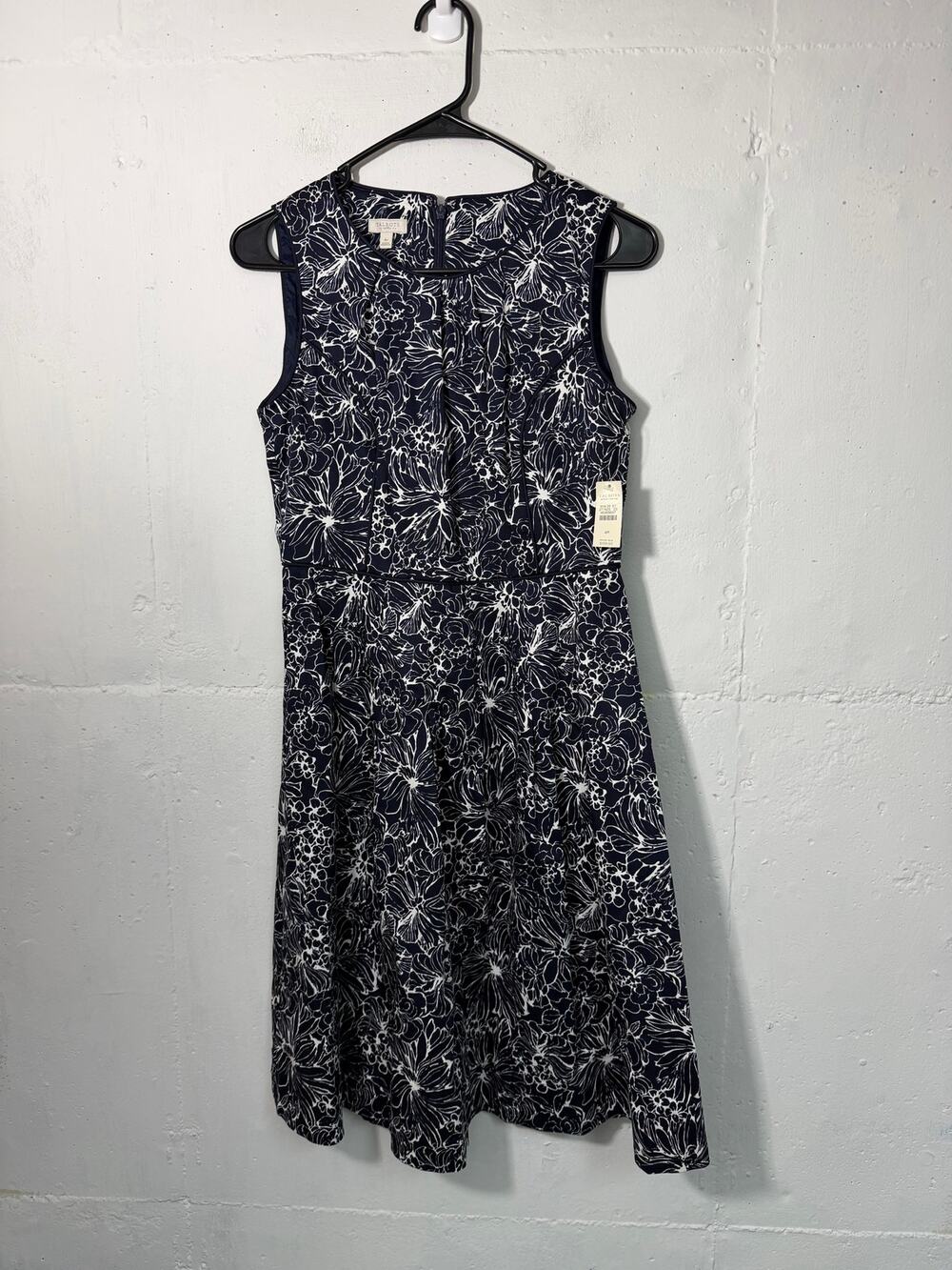 NEW Talbots Womens Navy Floral Printed Knee Length Dress Size 4P